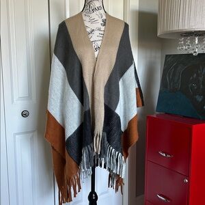 NWT Vince Camuto Knit Kimono